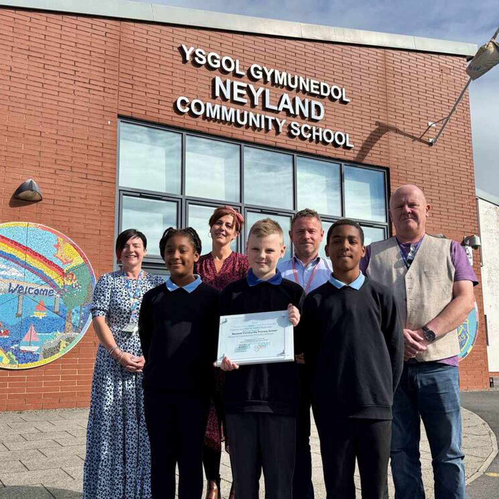 neyland-school-award.jpg