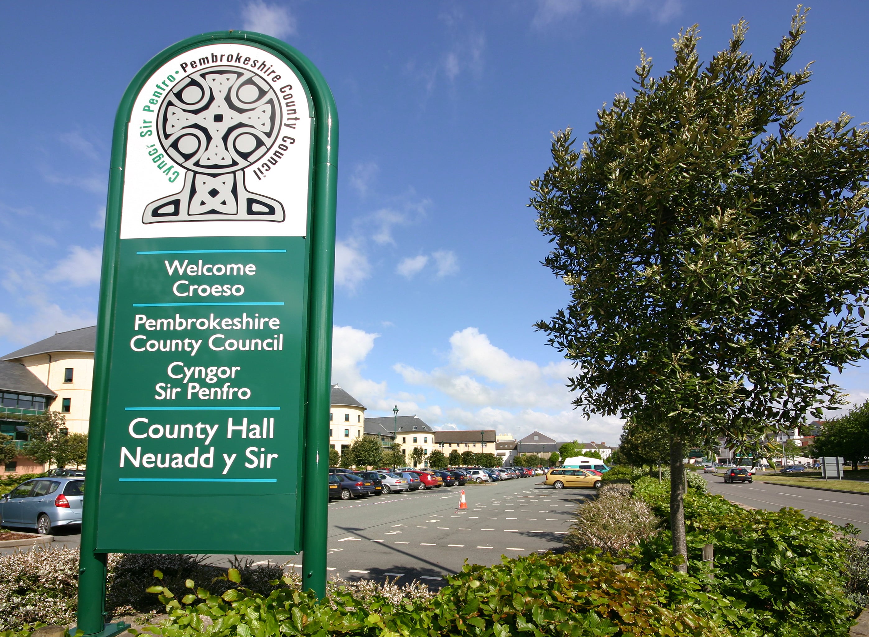 county-hall-front-main-sign.jpg