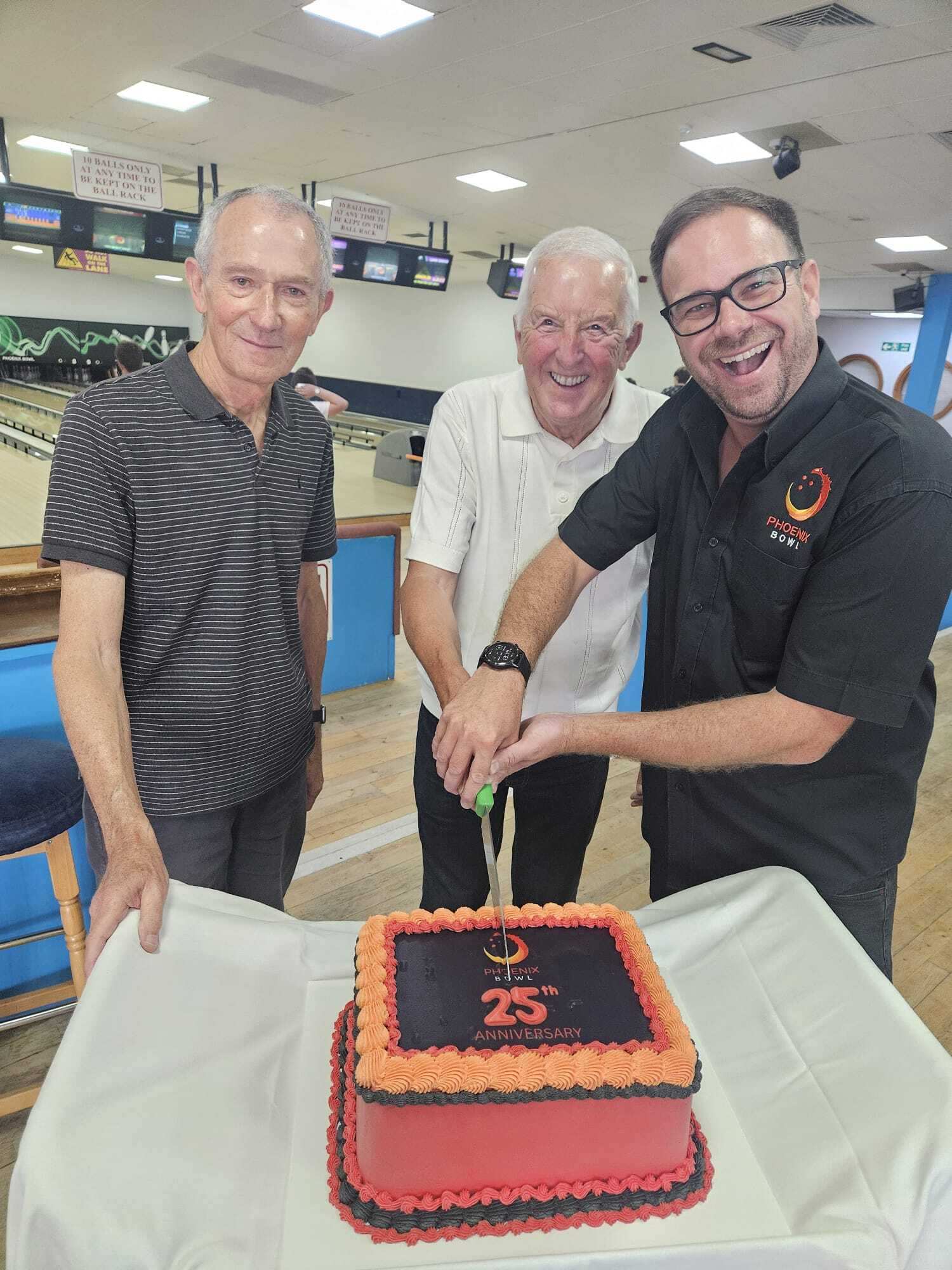 PB 25Th Anniversary Cake Shot