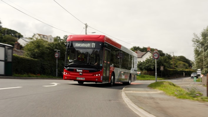Bus