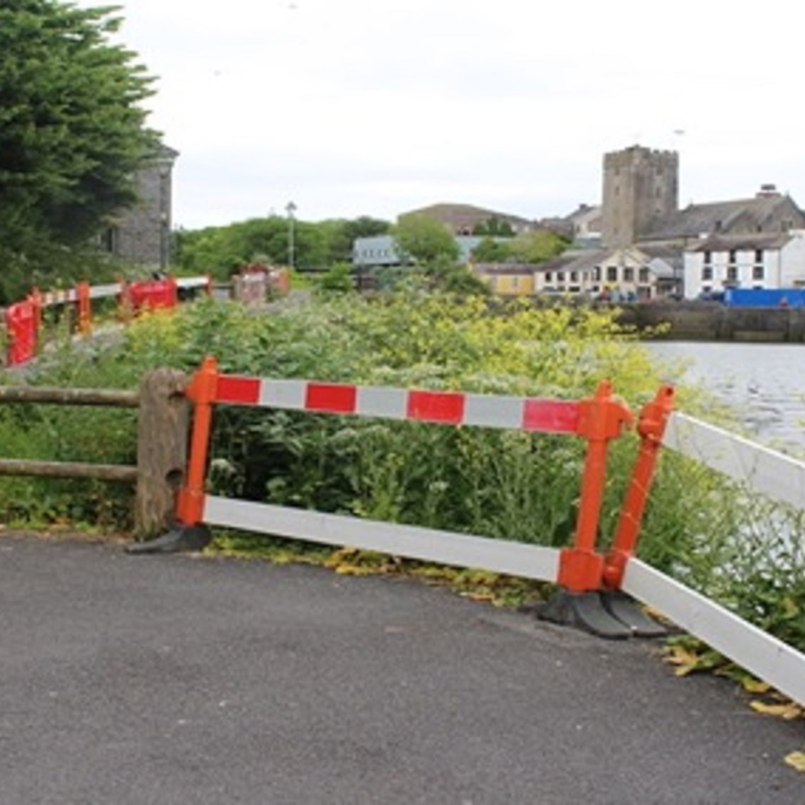 pembroke-railings.jpg