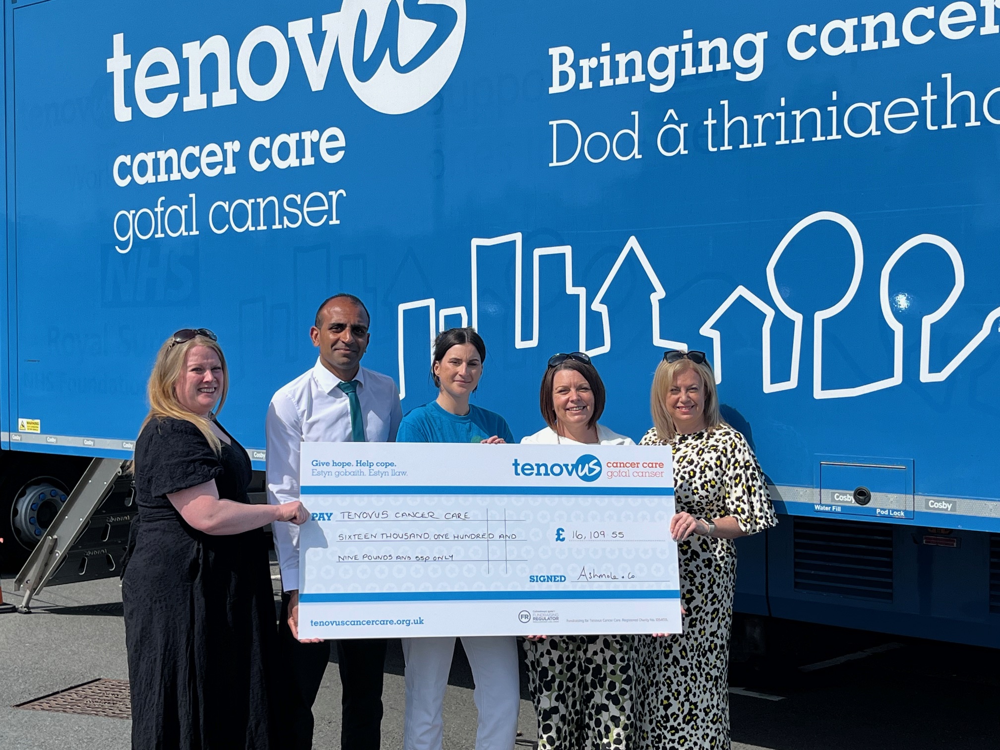 Tenovus Cheque Presentation
