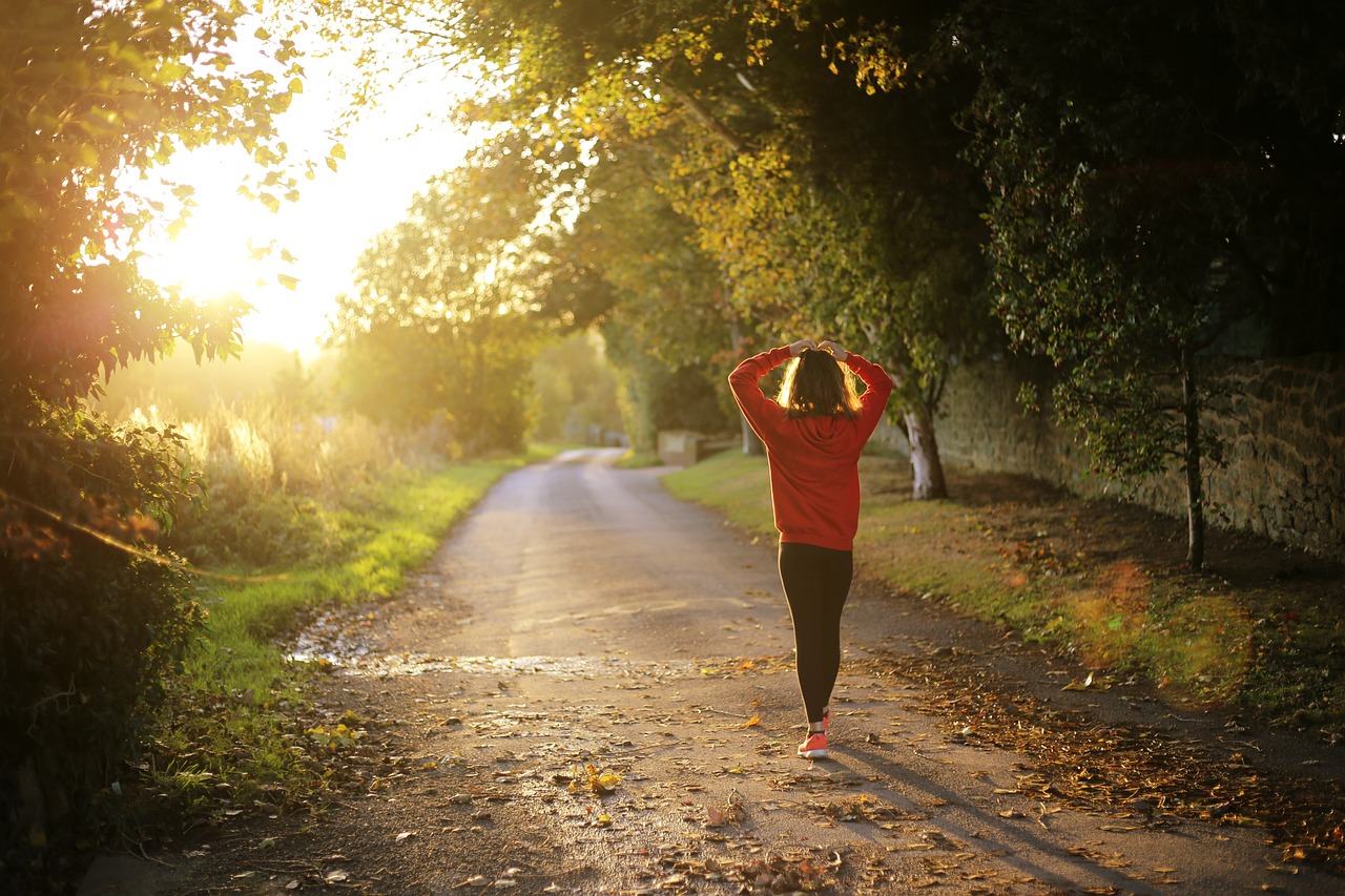 walking-countryside.jpg