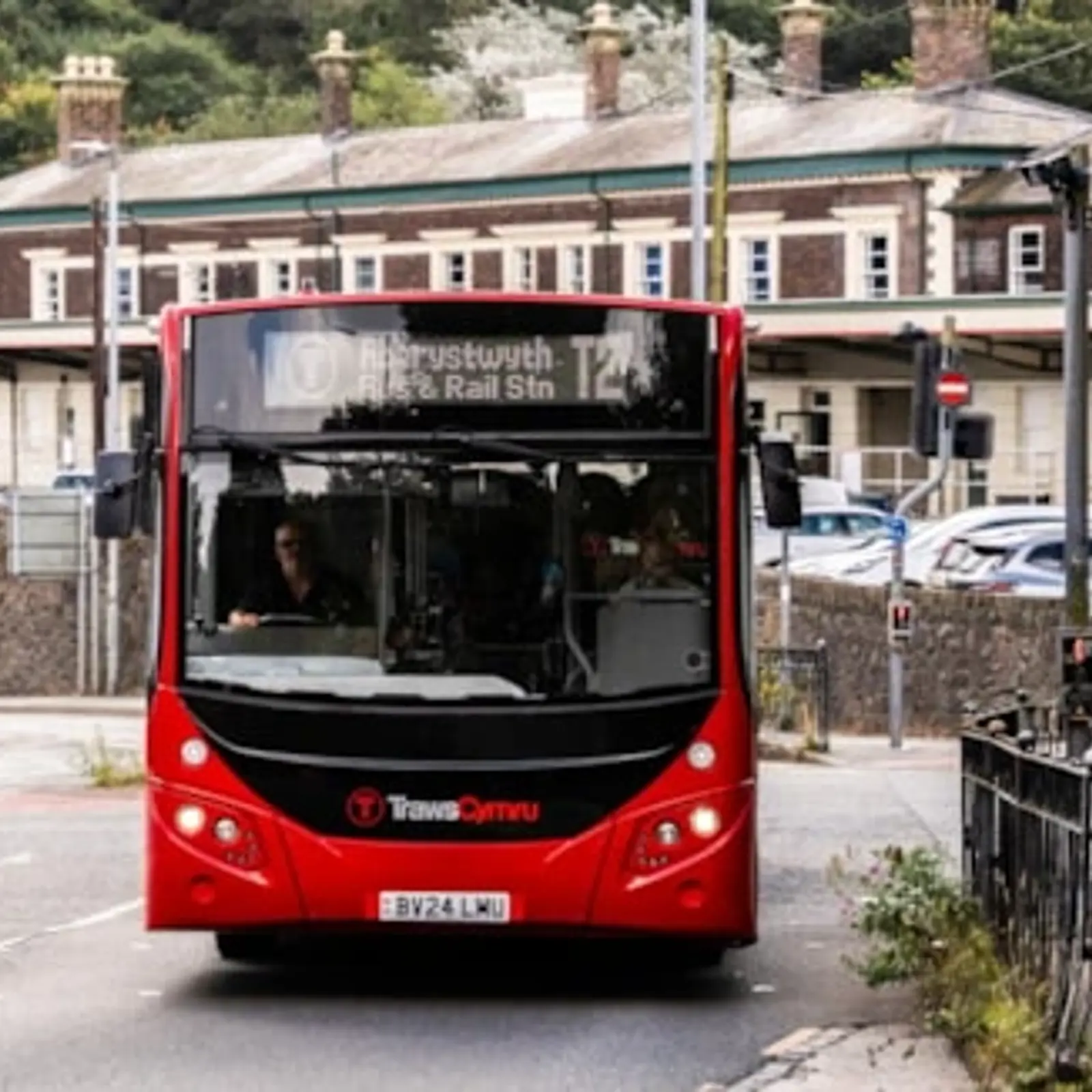 FREE BUSES THROUGH DECEMBER
