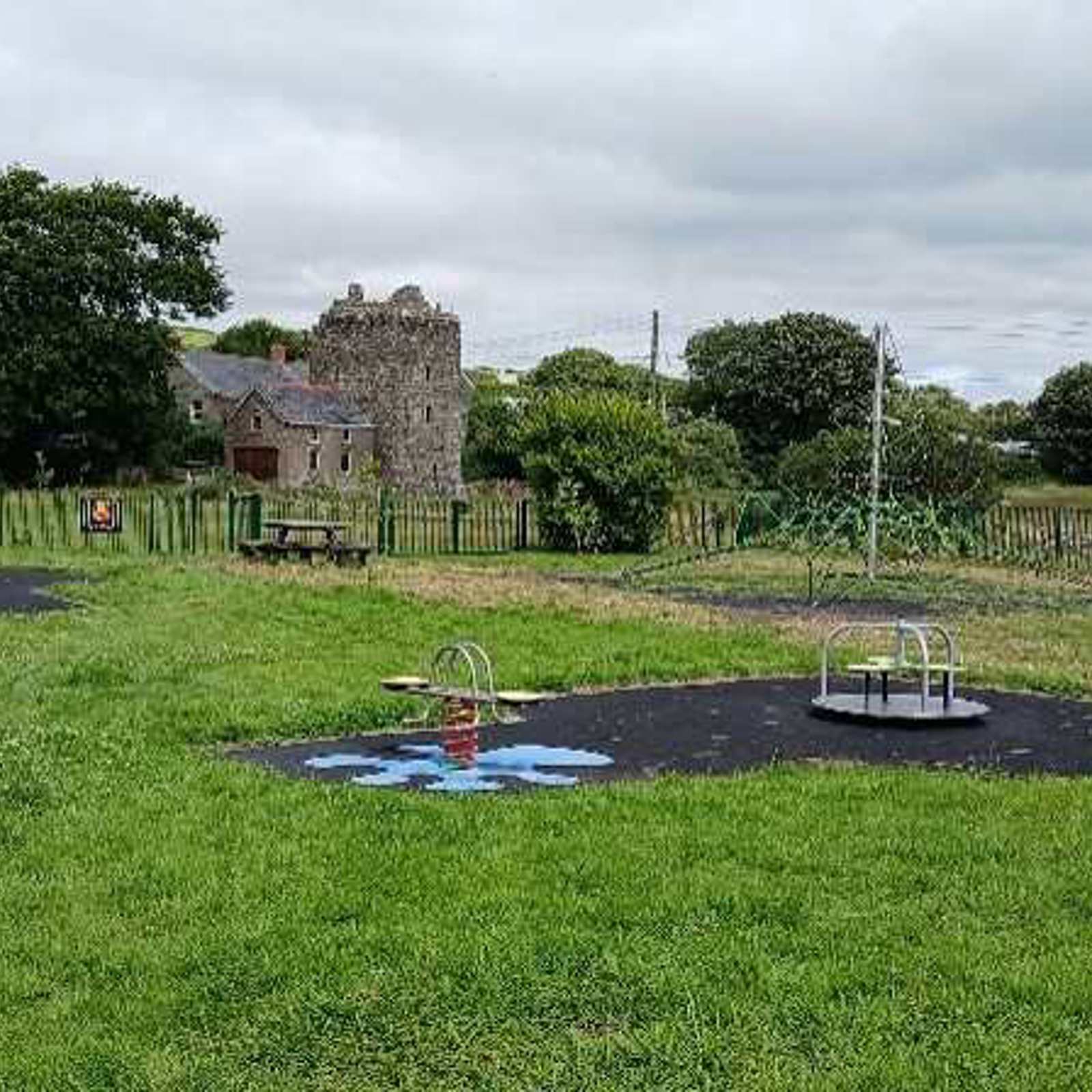 Angle Play Park